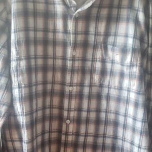 Men's long sleeve button down shirt